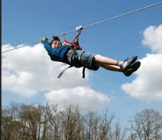  Vive La Tyroleno em pornografia